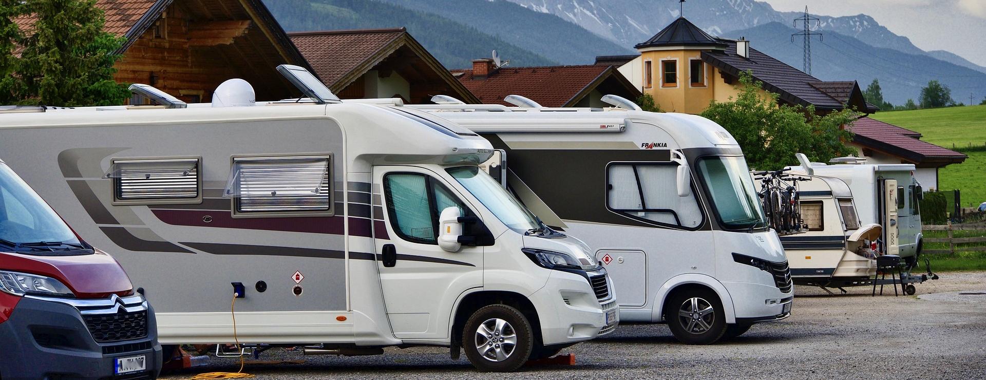 Outdoor Camping Equipment Store -Outdoor Camping Equipment Store camping 5099382 1920